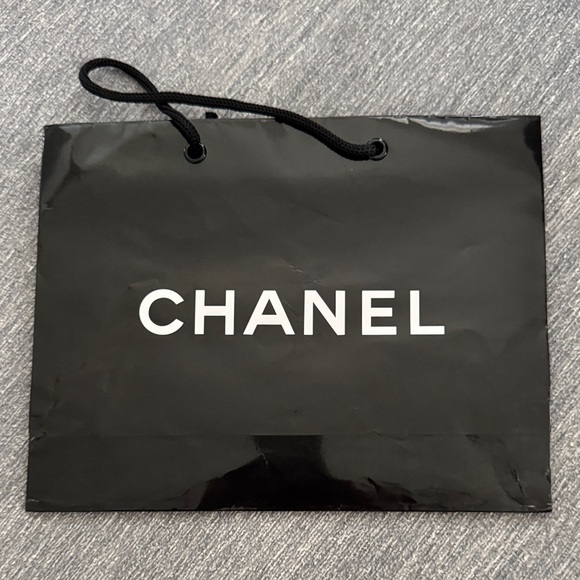 CHANEL Handbags - Chanel Black Gift Bag